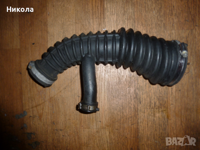 Всмукващ маркуч въздушен филтър Форд Монде 2.0 115 к.с дизел, снимка 2 - Части - 36522836