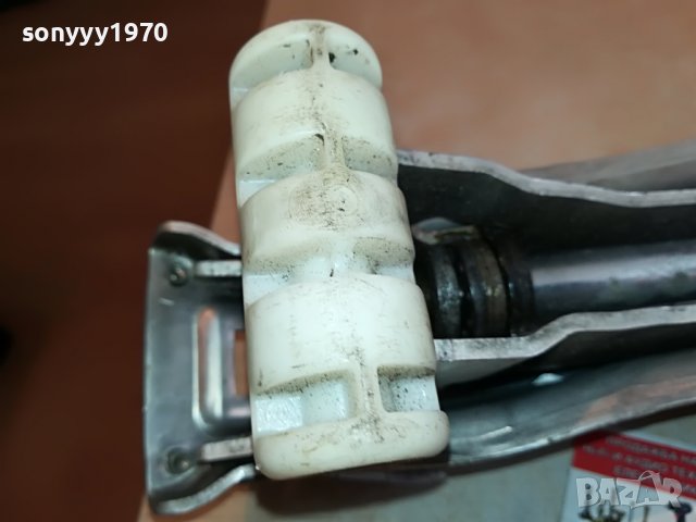 SOLD OUT-A8 AUDI-КРИК 0305221942, снимка 10 - Аксесоари и консумативи - 36648156