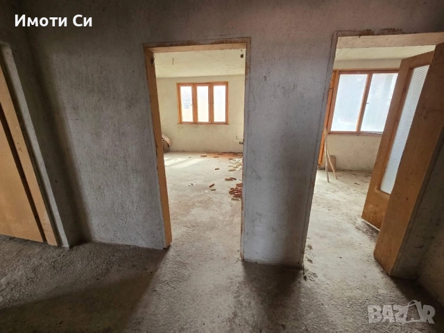 Триетажна къща, снимка 6 - Къщи - 52321000