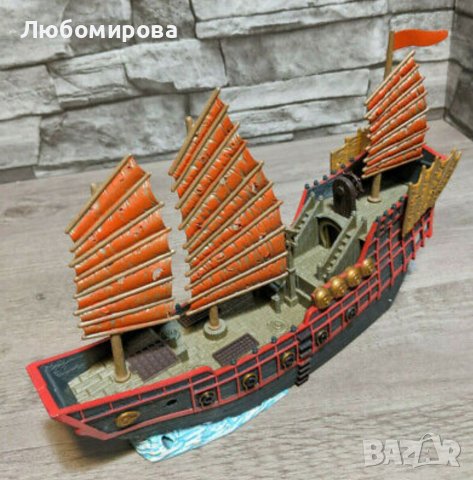 Zizzle/ Карибски пирати/Disney 2007 година, снимка 3 - Колекции - 39829900