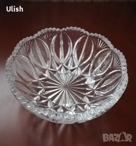 Кристална купа бонбониера, снимка 2 - Чинии - 49047898