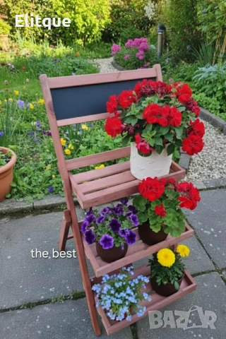 Елегантна и практична поставка за цветя, с три нива