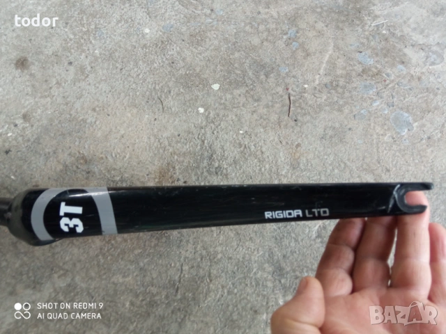 карбонва вилка ,28 цола,, снимка 4 - Части за велосипеди - 53286250