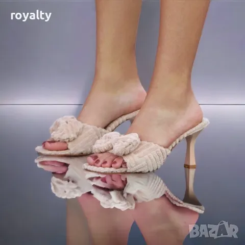 Чехли на ток - бежови