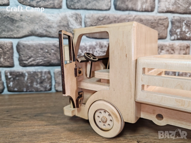 Дървен модел на фермерски камион – Craft Camp, снимка 7 - Коли, камиони, мотори, писти - 52735528