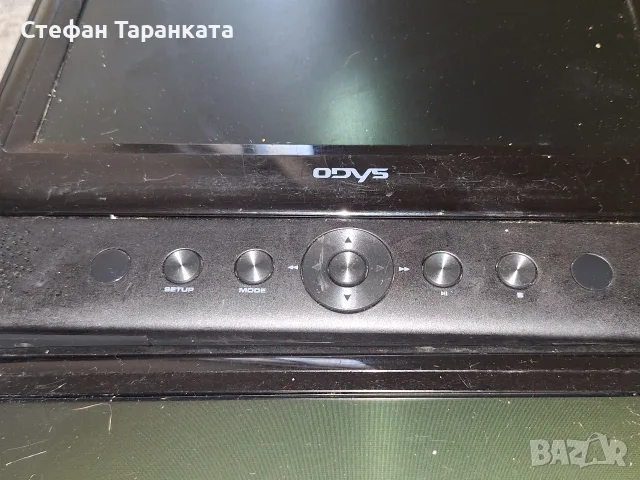DVD player със два монитора , снимка 2 - Плейъри, домашно кино, прожектори - 56272337