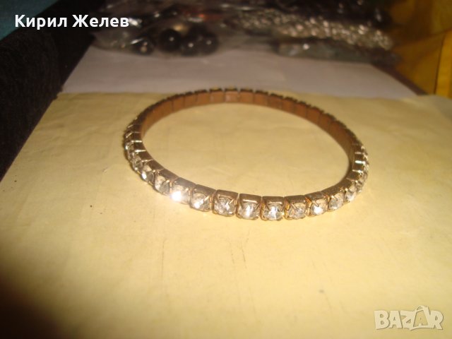 ПОСРЕБРЕНА РАЗТЕГЛИВА КРИСТАЛНА РЕТРО АРТ ГРИЖНА ВИНТИДЖ БИЖУ 27058, снимка 4 - Гривни - 34985578