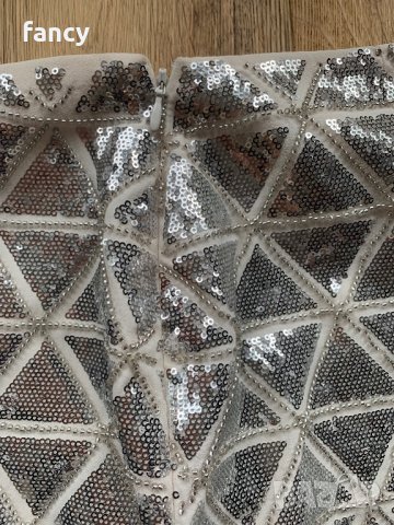 Къса пола H&M с пайети, снимка 5 - Поли - 34952737