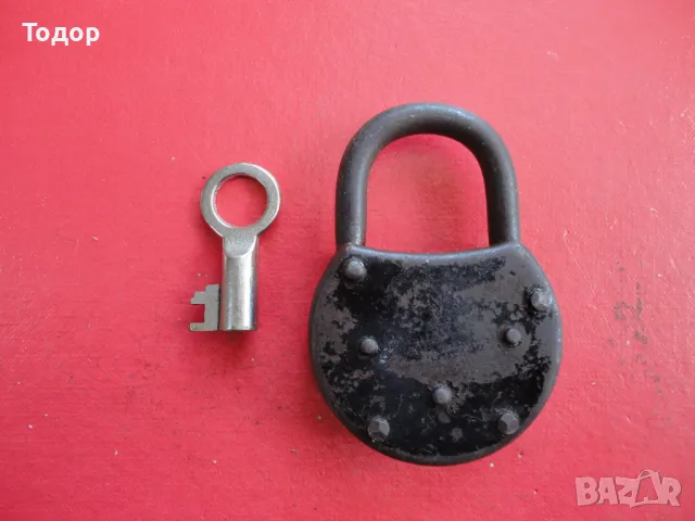 Страхотен немски катинар Sue с ключ, снимка 7 - Антикварни и старинни предмети - 49129981