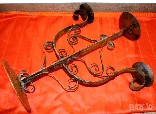 Винтидж кован меден свещник, снимка 8 - Антикварни и старинни предмети - 54342873