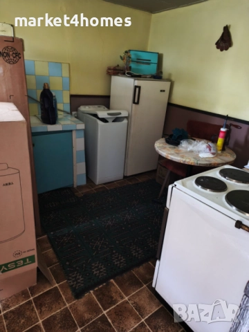 уютна къща в най-предпочитаната част на 9-ти квартал, снимка 5 - Къщи - 52772573