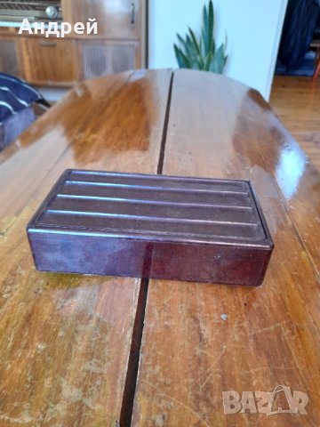 Стара кутия за ЗИП