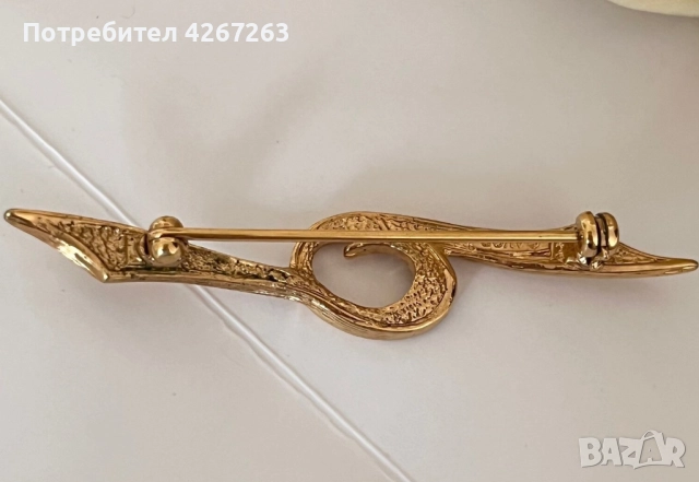 Avon изящна брошка с кристали, винтидж, снимка 2 - Други - 52151962