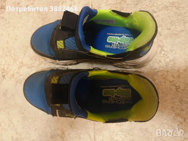 Skechers 32 номер светлините работят, снимка 3 - Детски маратонки - 56082896