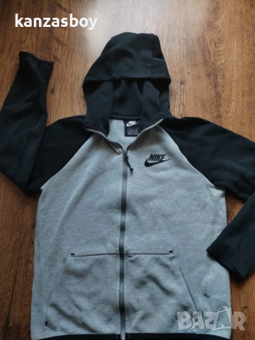 Nike Hoodie Tech Fleece Essentials FZ - страхотно юношеско горнище 147-158см., снимка 3 - Детски анцузи и суичери - 53155676