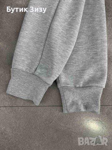 Детски екипи Nike Tech Fleece, 3 цвята (12 до 17г), снимка 10 - Детски комплекти - 42758523