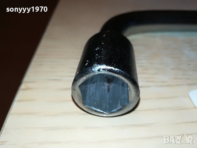 КЛЮЧ ГУМИ 17ММ 1603230856, снимка 3 - Аксесоари и консумативи - 40017182