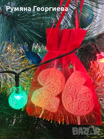 Продавам ръчно изработени коледни свещи, снимка 9 - Ръчно изработени сувенири - 52247460