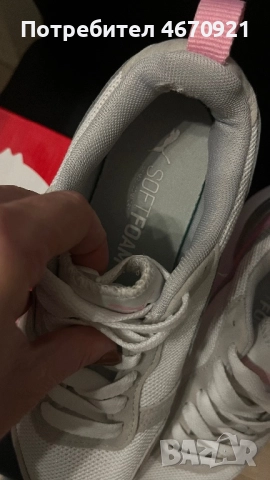 Женски Маратонки Puma, снимка 2 - Маратонки - 52679544