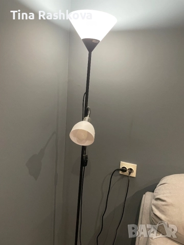 Стояща лампа, снимка 3 - Настолни лампи - 52565303