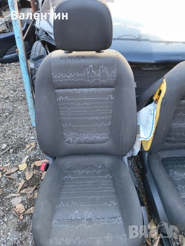 салон/Седалки /Опел Мерива Б, снимка 6 - Части - 53009562