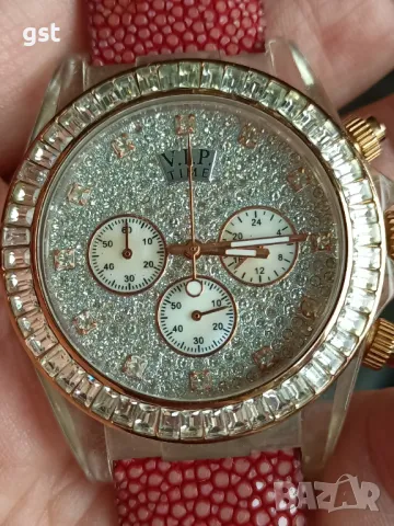 Уникален Рядък Оригинал Италиански Часовник Хронограф Vip Time Italy Diamonds Stingray , снимка 4 - Луксозни - 49760936