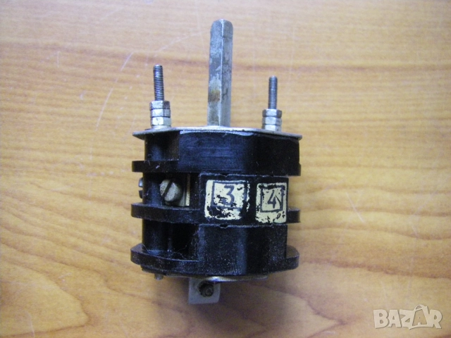 Трифазни и монофазни пакетни прекъсвачи, снимка 6 - Други машини и части - 47117884