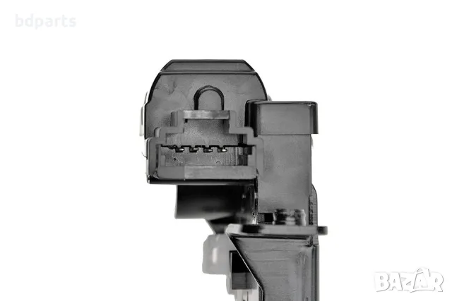 Брава за багажник Nissan Qashqai J10, Micra K12, Tiida 90502-2DX0A, снимка 7 - Части - 56141134