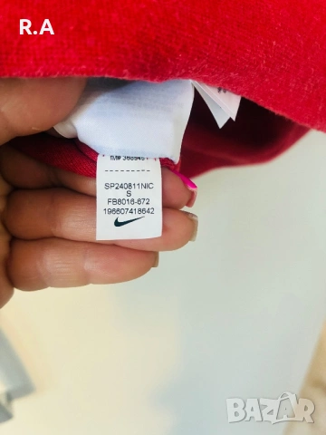 Nike Sportswear Tech Fleece -червен, снимка 3 - Суичъри - 54093434