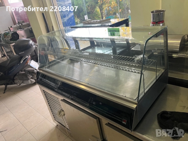 Топла витрина топла, снимка 3 - Обзавеждане за заведение - 52297184