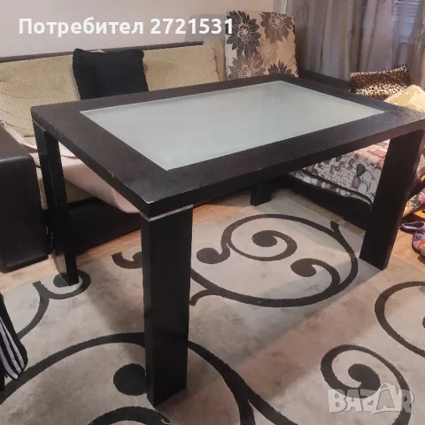 Масивна трапезна маса цвят Венге