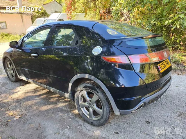На части! Honda Civic Se I-Vtec 1.8 Хонда Сивик Перфектна, снимка 5 - Автомобили и джипове - 56076149