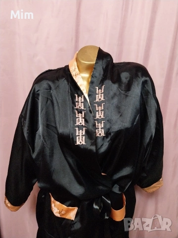 L Черен сатенен халат с двойно лице в китайски стил с бродерия дракон , снимка 3 - Нощници - 54073718