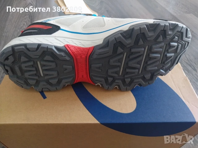 Дамски маратонки ASICS , снимка 4 - Маратонки - 50591871