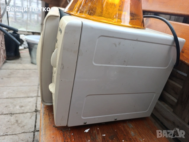 работеща микровълнова горение, снимка 3 - Микровълнови - 53959484