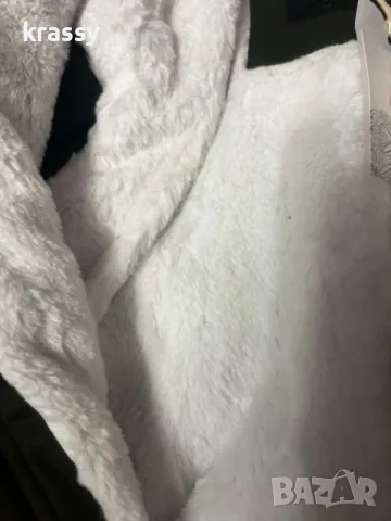 НОВА зимна дамска парка с дебела подплата и качулка (размер М), снимка 4 - Якета - 48740795