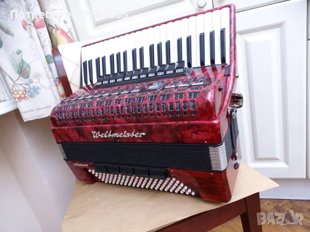 Акордеон Велтмайстер Метеор 120 баса НОВ, снимка 10 - Акордеони - 49074533