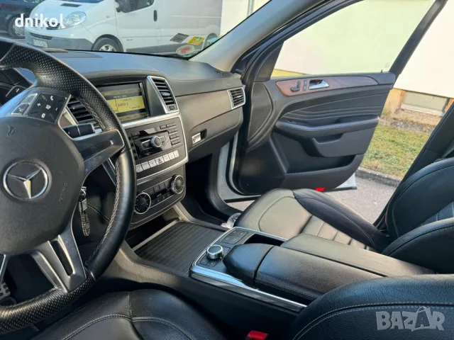 Mercedes-Benz ML 350, снимка 4 - Автомобили и джипове - 56010045