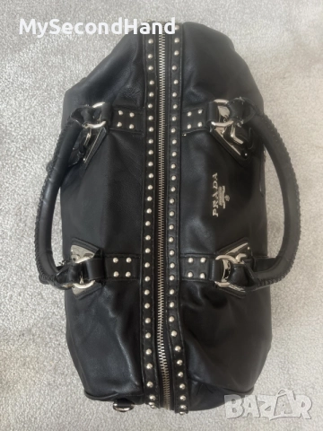 Prada оригинална кожена чанта, снимка 3 - Чанти - 56403514