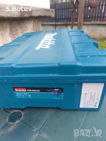 Перфоратор Makita HR4003C /1100W/, снимка 8 - Бормашини - 54085584