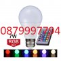 Цветна LED RGBW  крушка с дистанционно, снимка 1 - Лед осветление - 35404430