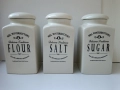 Порцеланови буркани за подправки , снимка 1