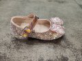 Детски елегантни обувки с токче в розово /брокат/Б57