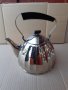 Стар красив запазен чайник СССР, снимка 1 - Антикварни и старинни предмети - 44164801