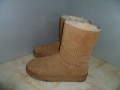 UGG оригинални ботуши №39, снимка 1