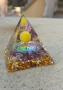 Пирамида оргонит Ом. С аметист. Бижута Луди гъби., снимка 1