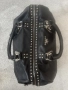 Prada оригинална кожена чанта, снимка 3