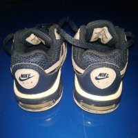 Маратонки Nike air Max 23.5 номер, снимка 3 - Детски маратонки - 30100176
