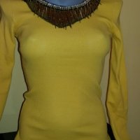 Намаление нова жълта блузка, снимка 1 - Блузи с дълъг ръкав и пуловери - 42678501