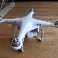 Drone Phantom 3 Special Edition + Раница и 3 Батерии, снимка 7 - Дронове и аксесоари - 42412549